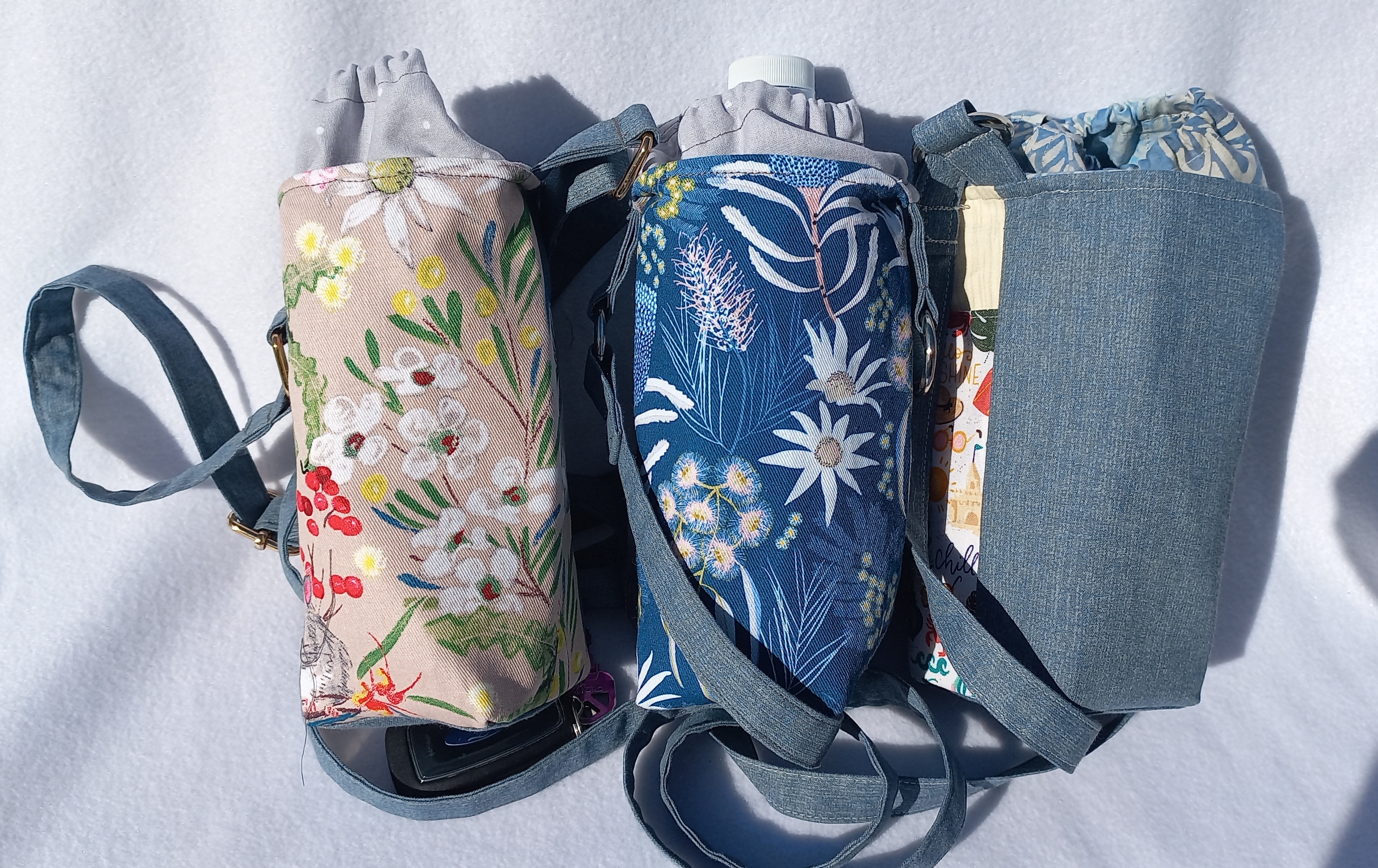 Wanda, water bottle, adjustable strap
