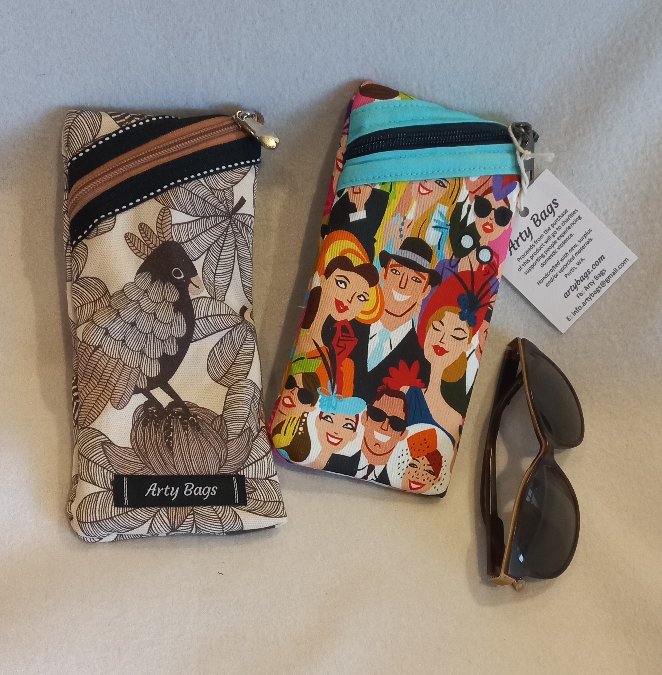 Glenys, glasses, zip