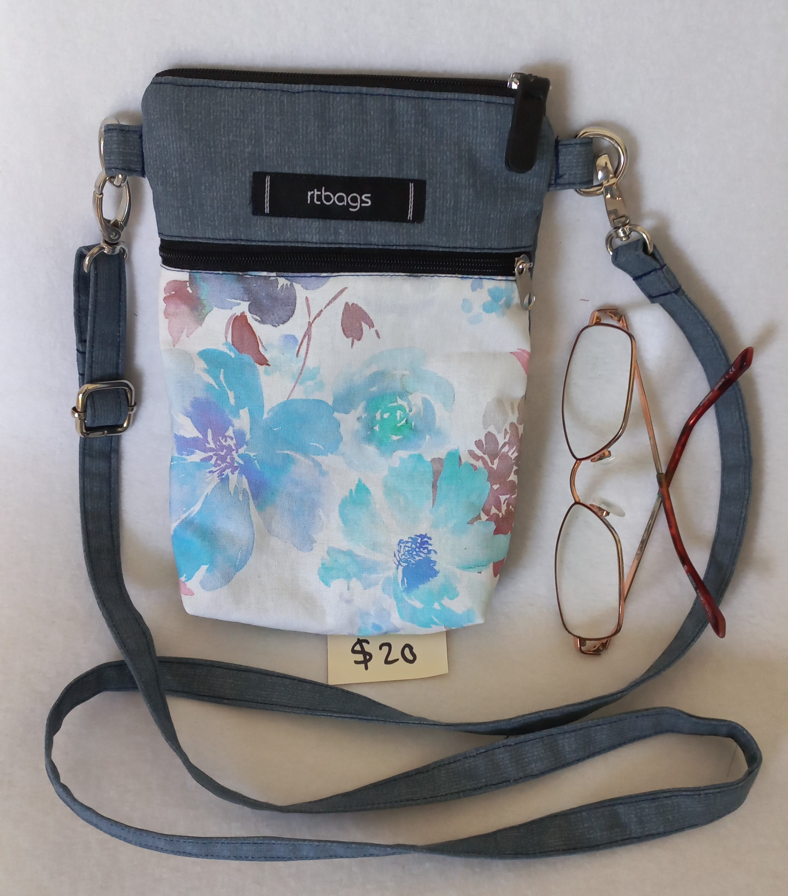 Crystal, Crossbody