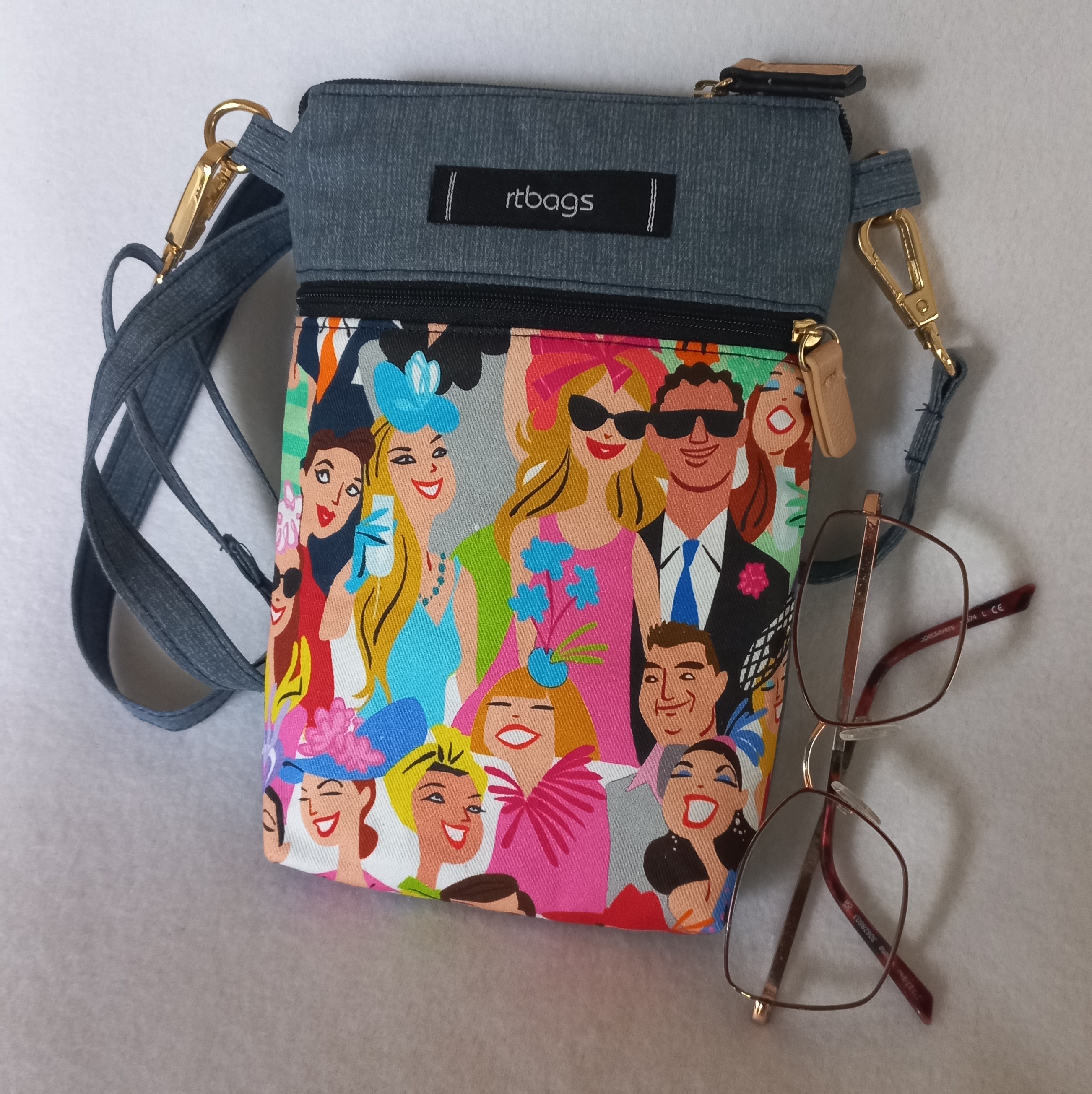 Crystal, Crossbody